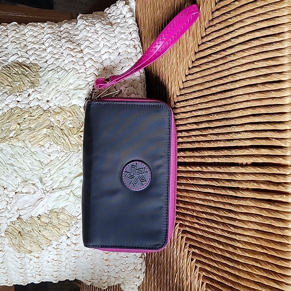 Tek Gear black/purple wristlet wallet